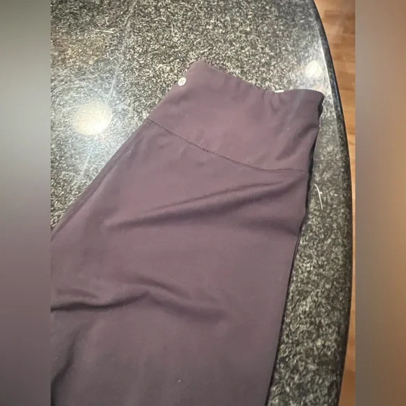 NWT black, Brand new 1x leggings. RBX brand. Good looking leggings. - Picture 2 of 6